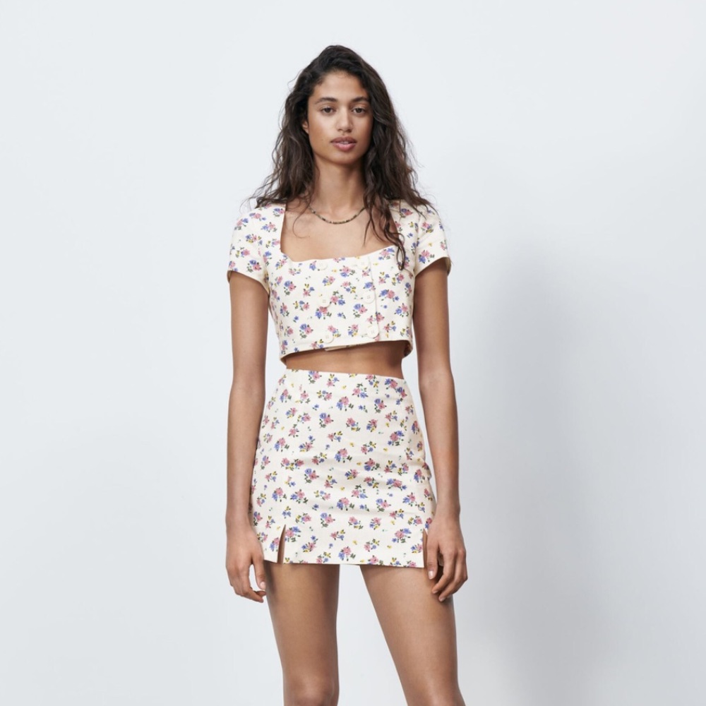 ZARA linen blend floral print cropped top size medium - Picture 3 of 13